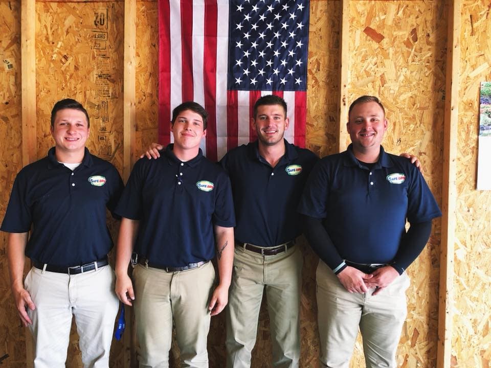 Safe-Dry Martinez crew